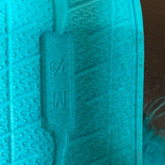 Fury Pool Slides Size 7/8 - Picture 6 of 6